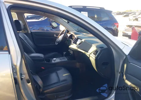 2013 Hyundai Genesis 3.8 from USA, damaged, VIN KMHGC4DD8DU248856